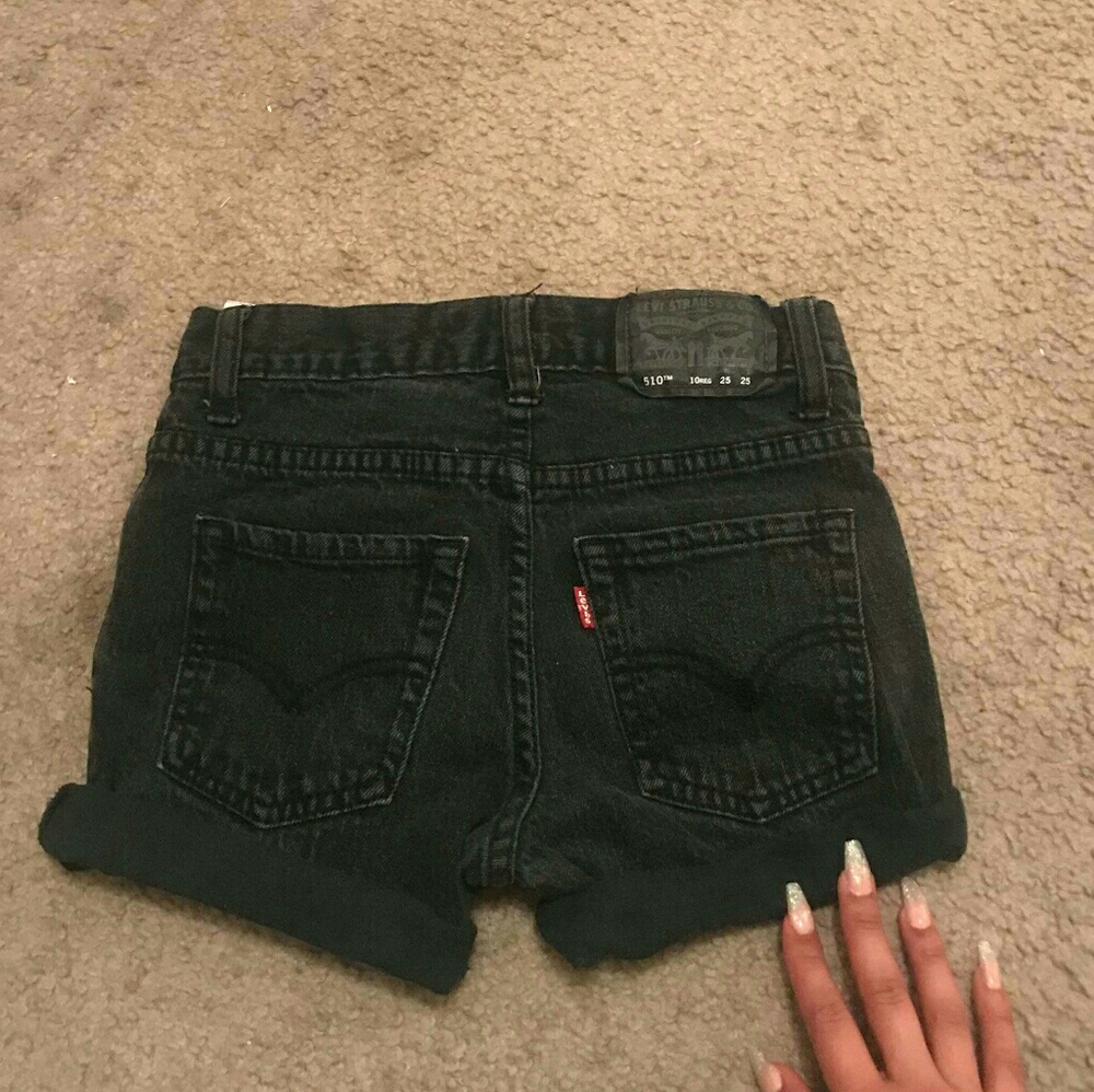 Levi's short size 00